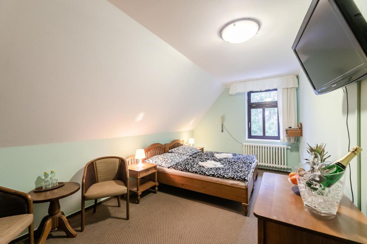 Hotel Perla Jizery Josefŭv Dŭl Zewnętrze zdjęcie