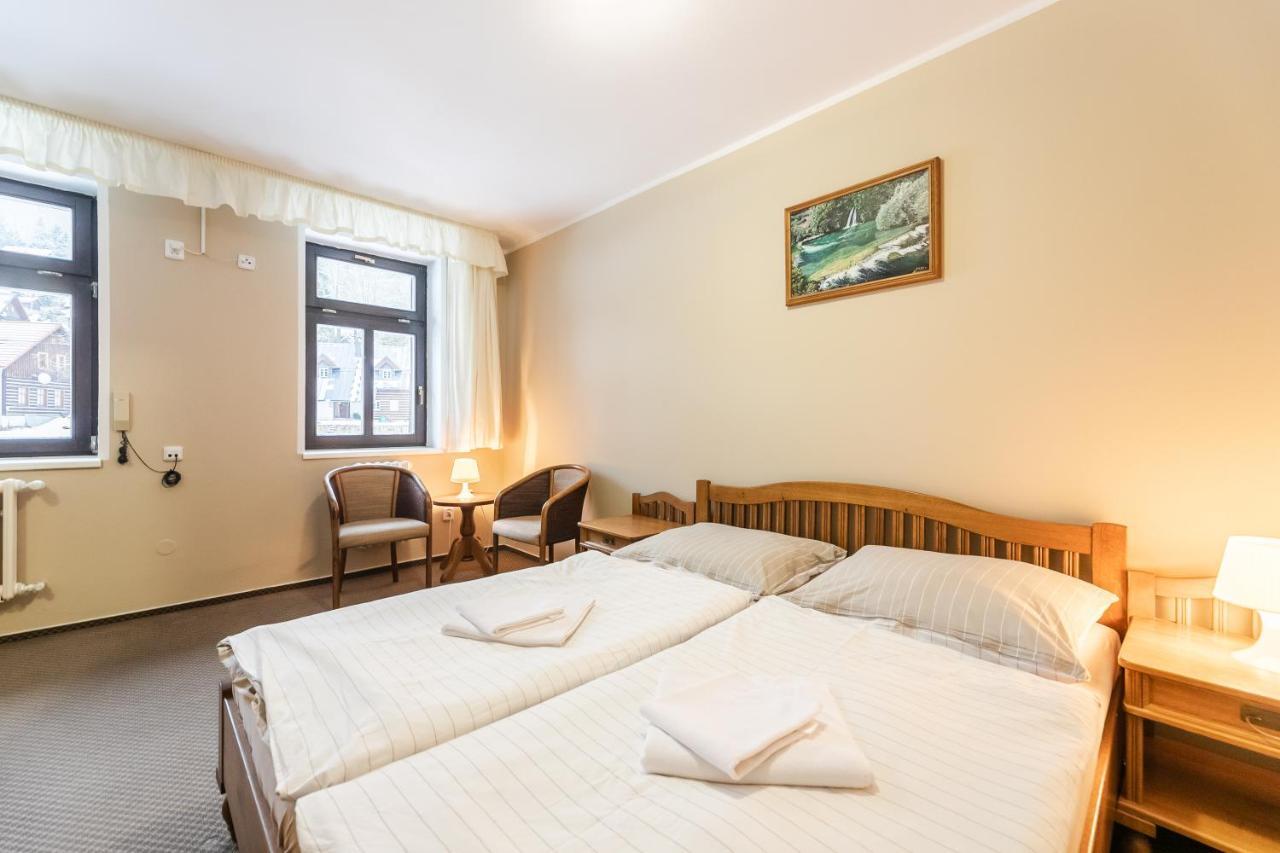 Hotel Perla Jizery Josefŭv Dŭl Zewnętrze zdjęcie